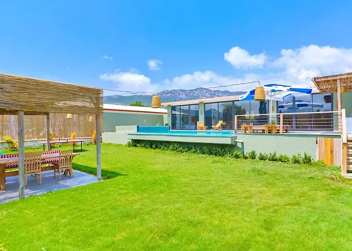 Bezirgan 2 Bedroom Secluded With Private Pool Hot Tub Villa Kalkan