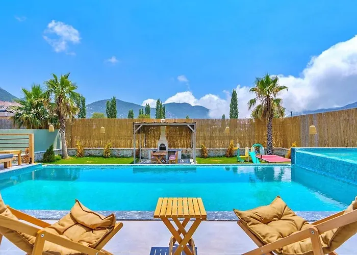 Villa Bezirgan 2 Bedroom Secluded With Private Pool Hot Tub *
