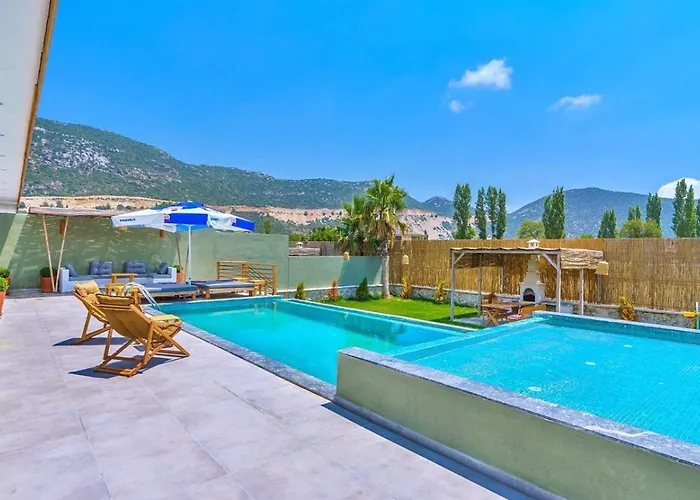 Villa Bezirgan 2 Bedroom Secluded With Private Pool Hot Tub *