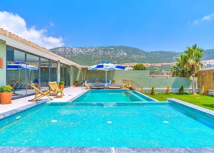 Bezirgan 2 Bedroom Secluded With Private Pool Hot Tub Kalkan