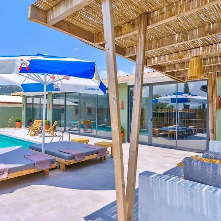 Bezirgan 2 Bedroom Secluded With Private Pool Hot Tub 别墅 卡尔坎