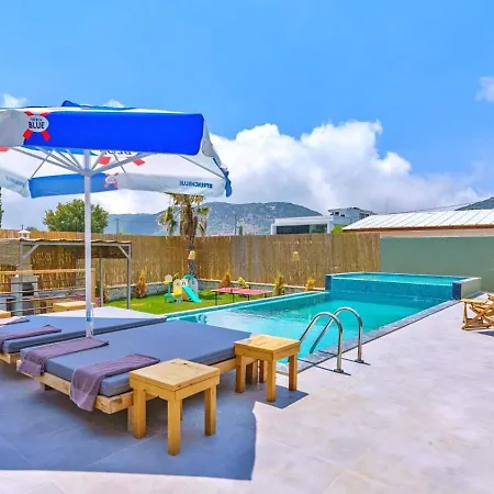 Bezirgan 2 Bedroom Secluded With Private Pool Hot Tub * 卡尔坎
