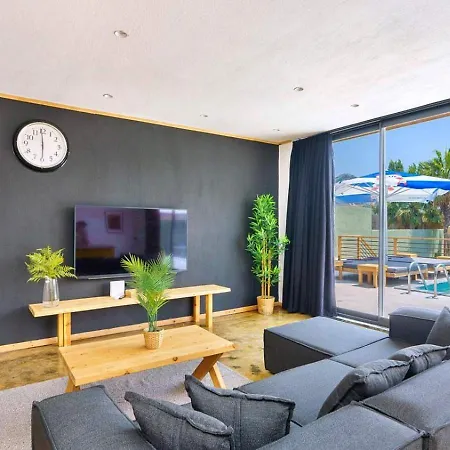 Bezirgan 2 Bedroom Secluded With Private Pool Hot Tub * 卡尔坎