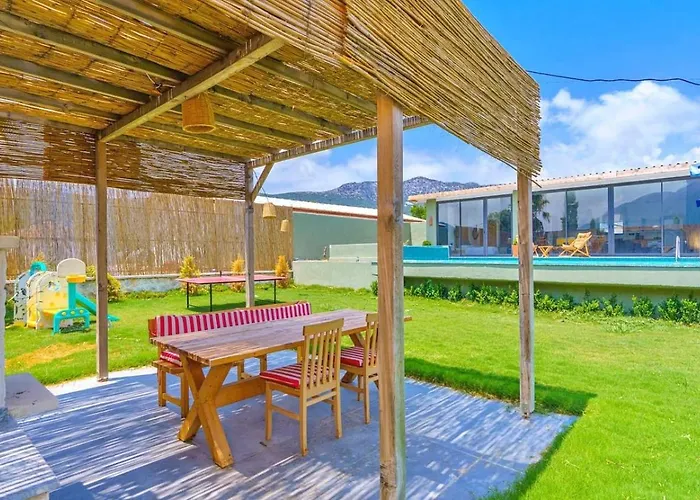 Bezirgan 2 Bedroom Secluded With Private Pool Hot Tub * Kalkan